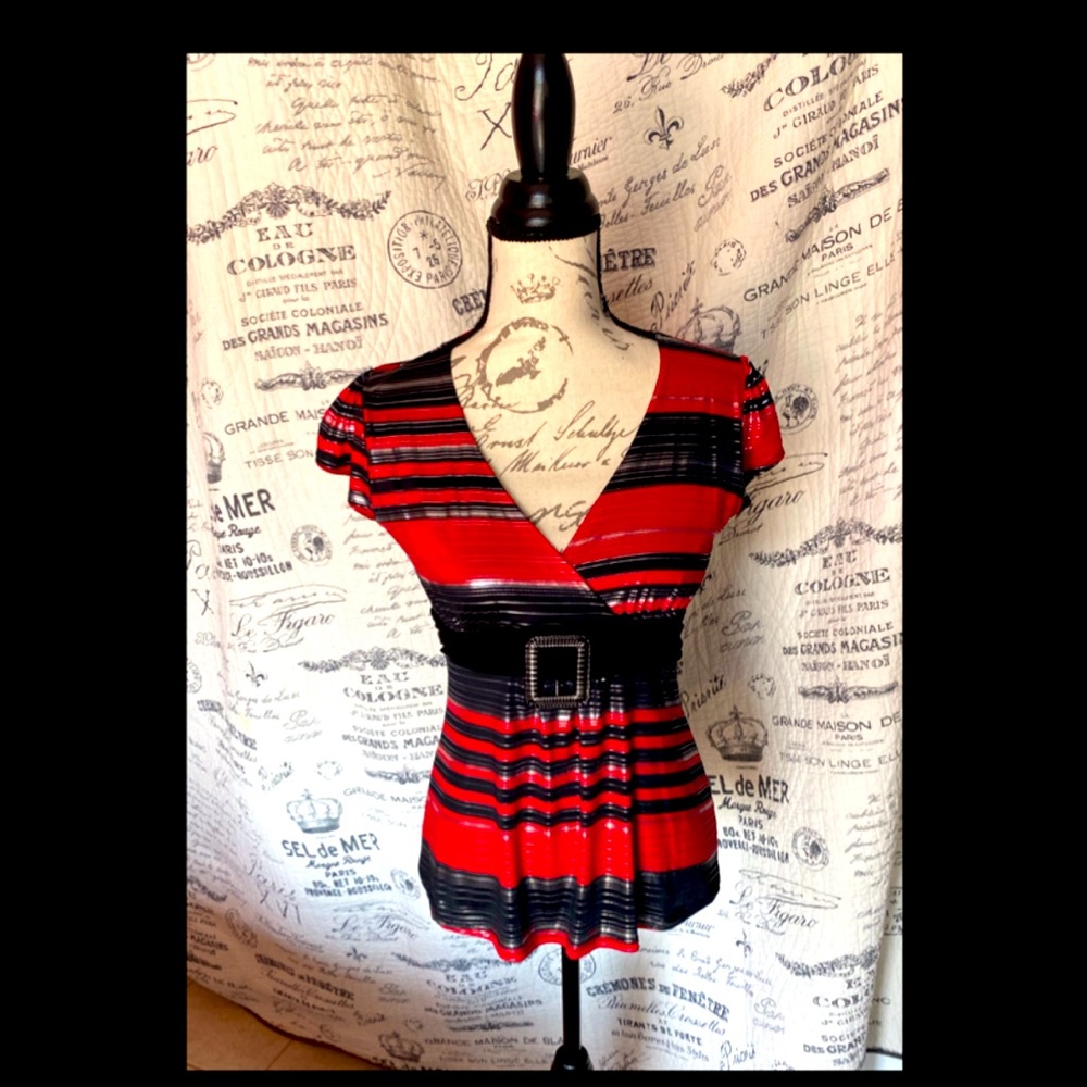 Women’s blouse , medium black/red/silver